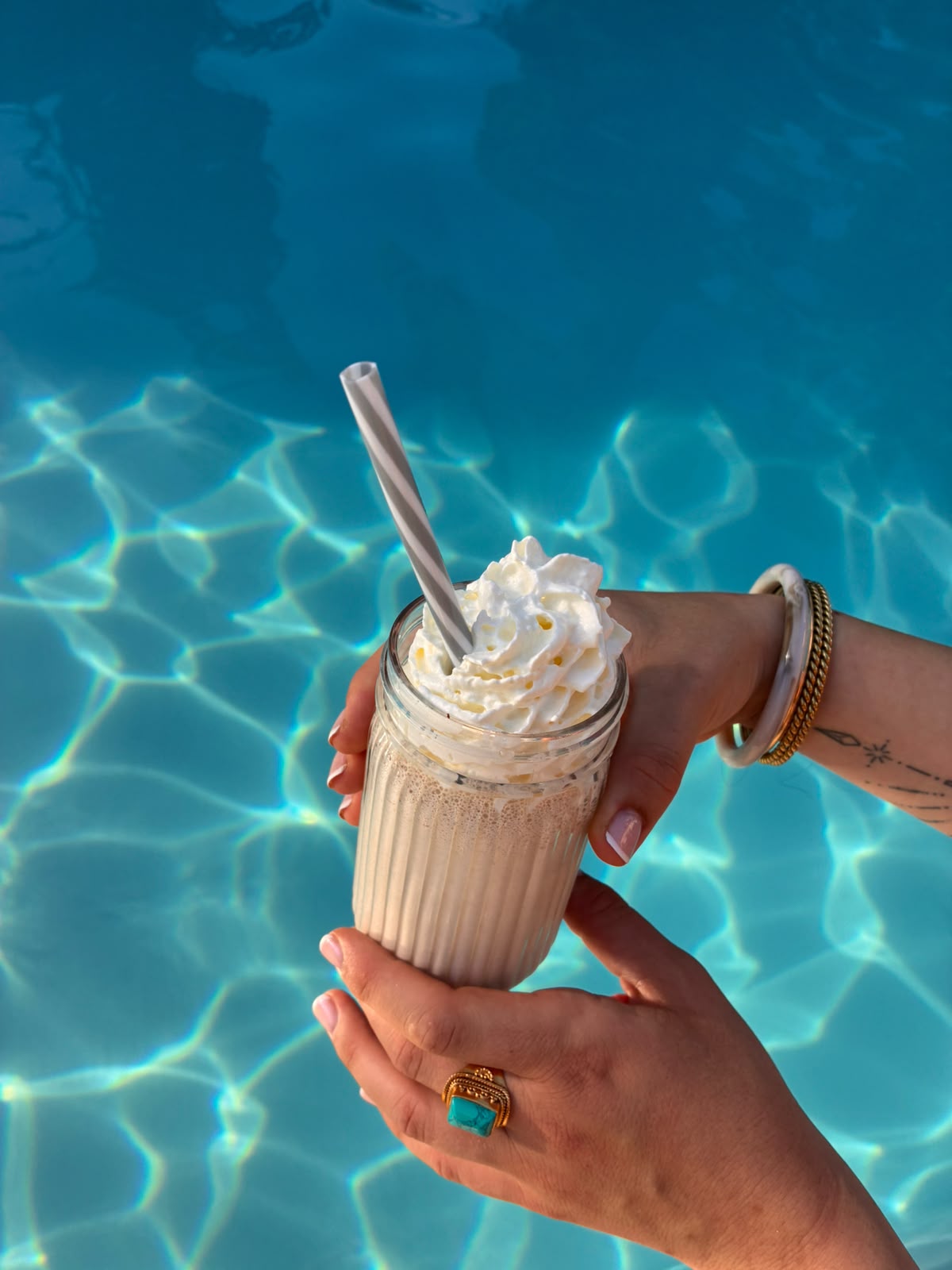 Brownie shake au bord de la piscine